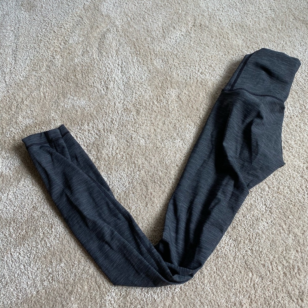 never worn lululemon leggings